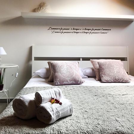 Na Bona Nuttata Bed & Breakfast Наполи Екстериор снимка
