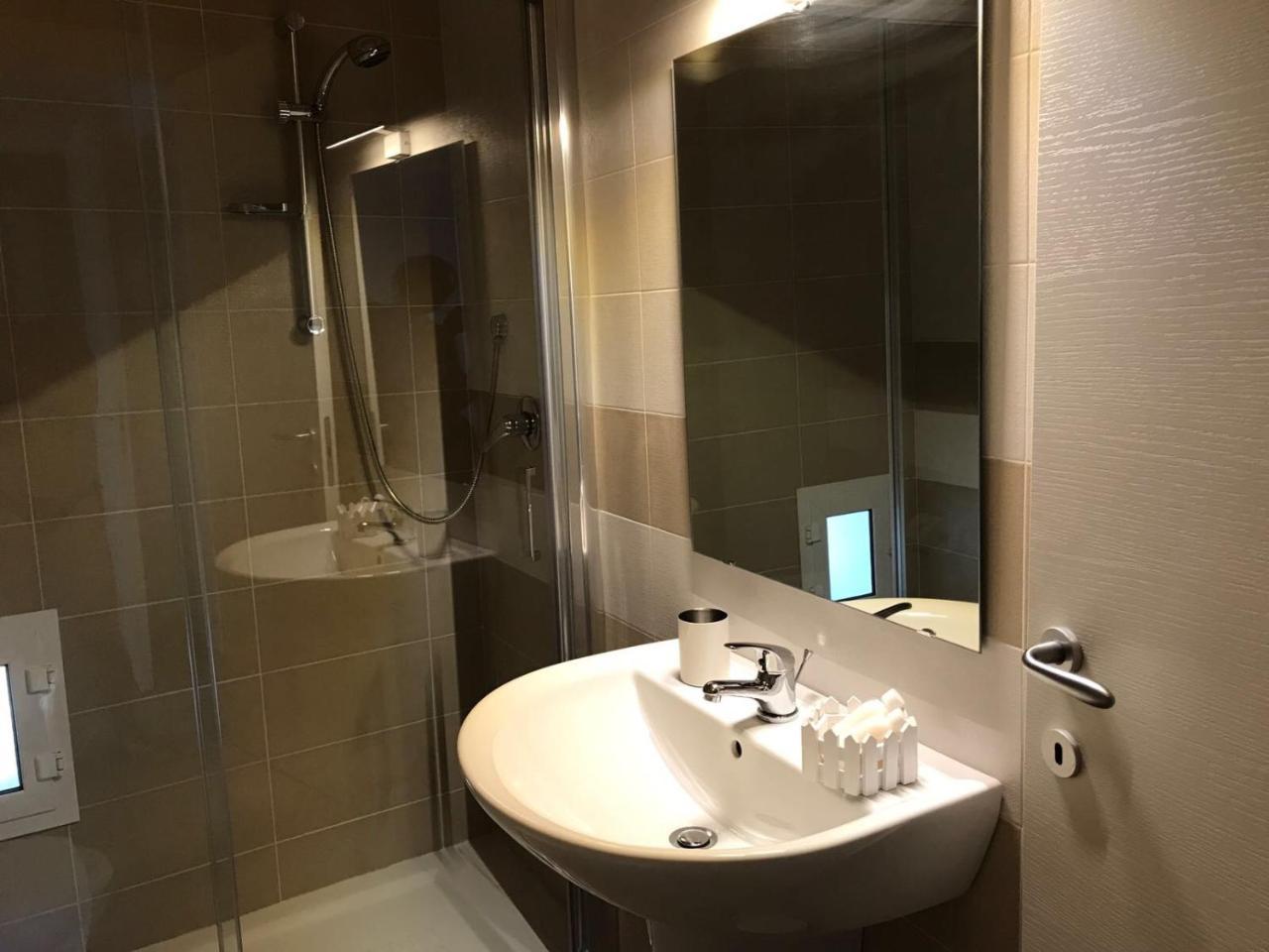 Na Bona Nuttata Bed & Breakfast Наполи Екстериор снимка